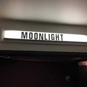 一群女同学蹂躏我jiji的小说
